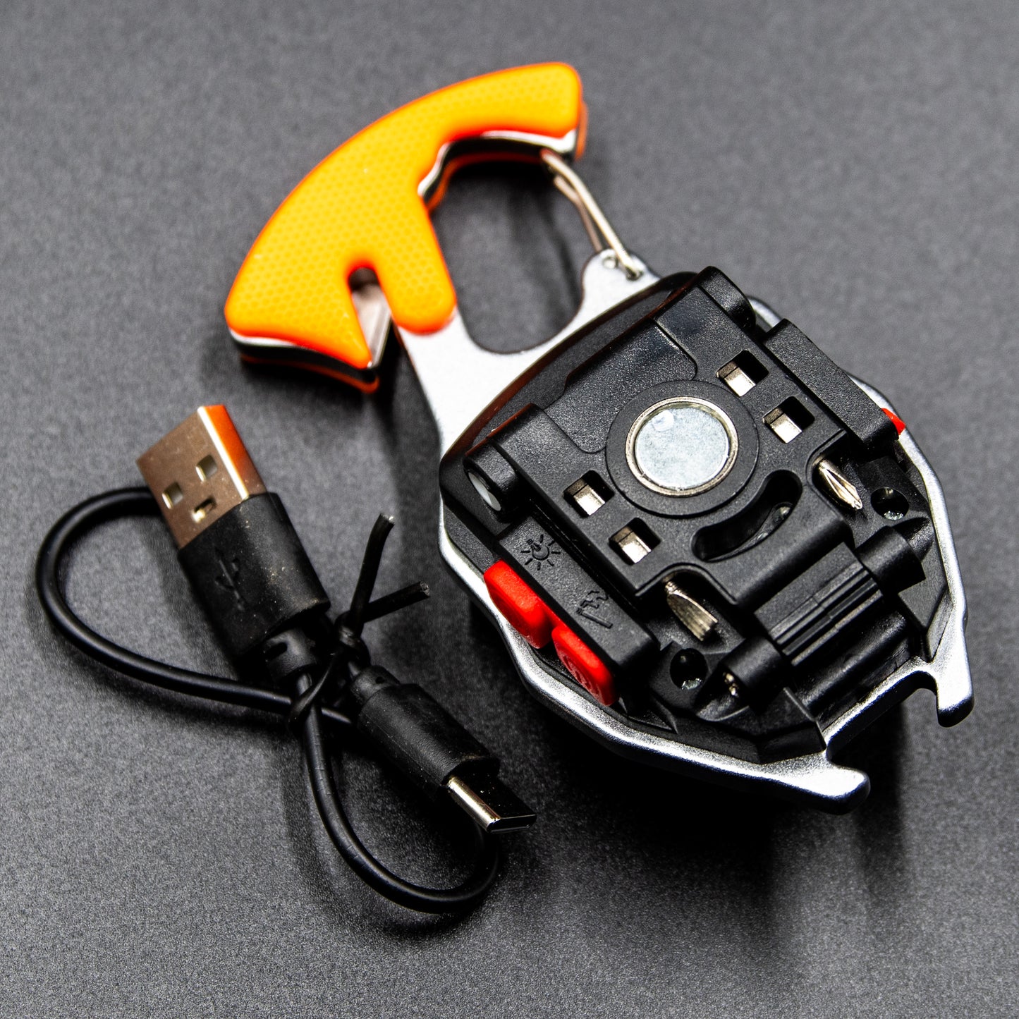 LED SURVIVAL MULTI-TOOL