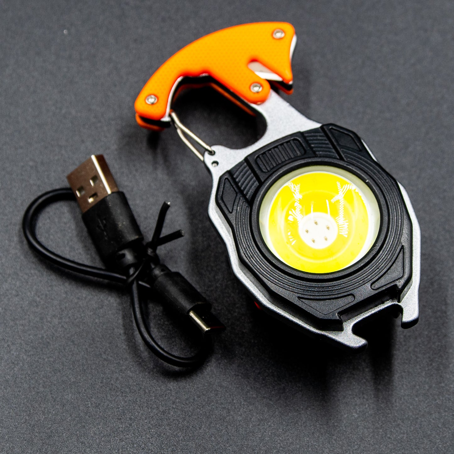 LED SURVIVAL MULTI-TOOL